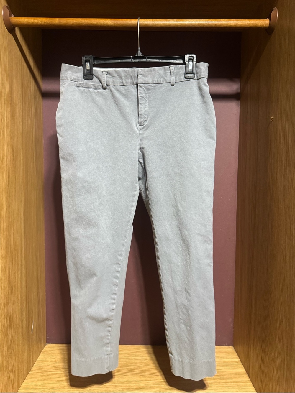 Crown & Ivy Cary Women’s Gray Pants Size 10 Straight Leg